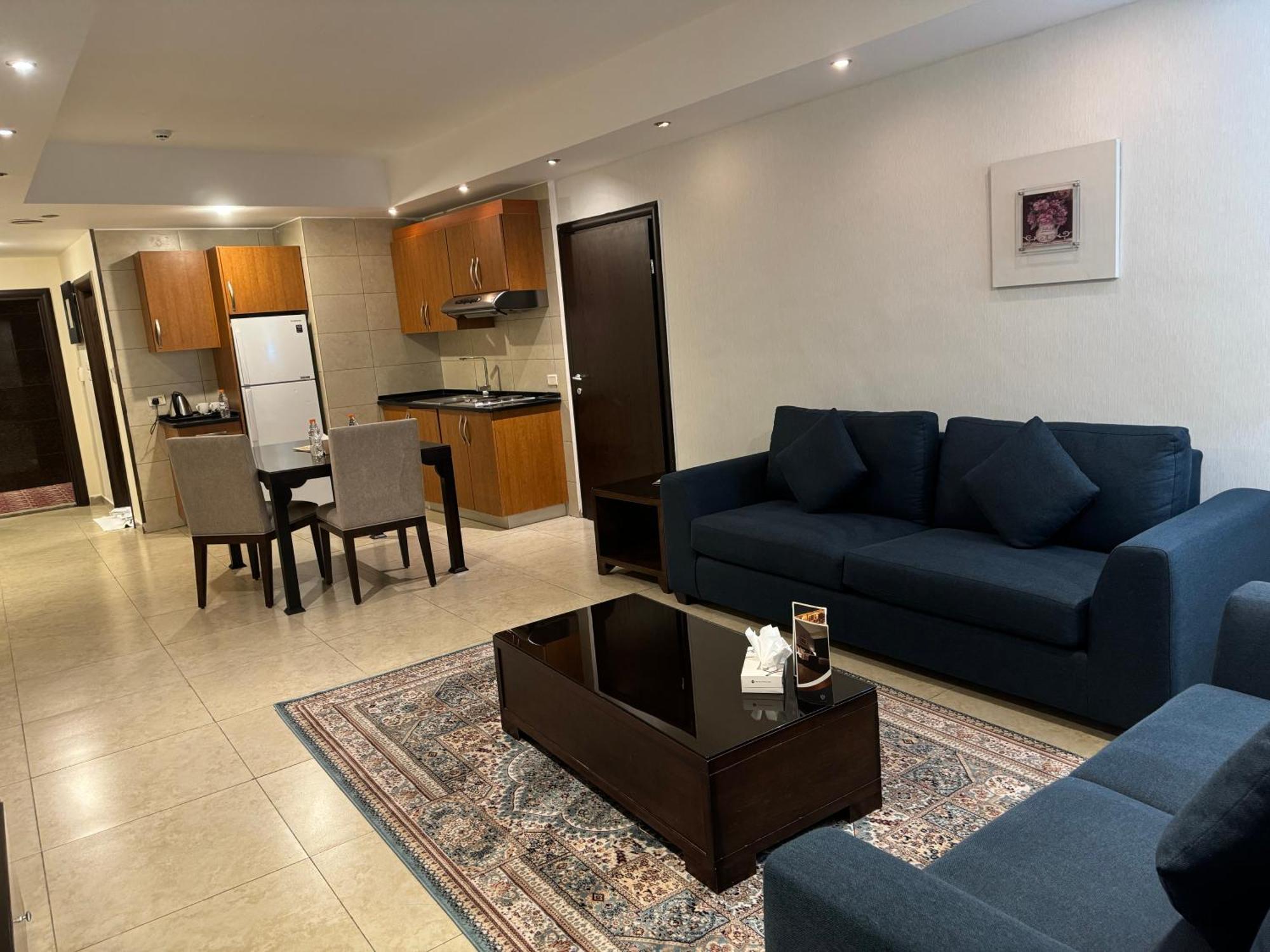 עמאן City Rose Hotel Suites מראה חיצוני תמונה